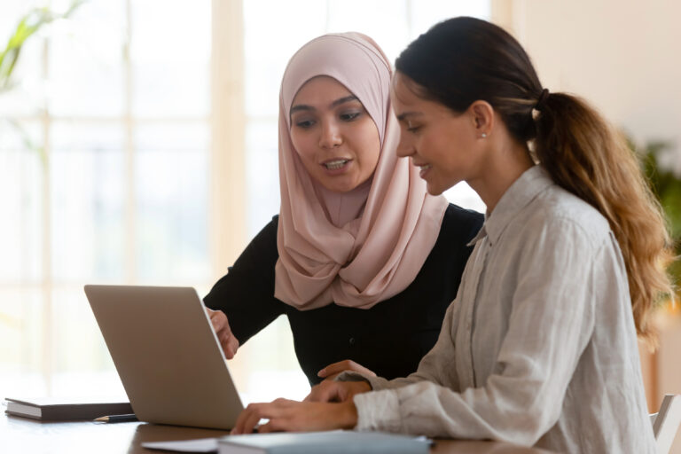 Here's how to Build a Network of Mentors and Peers to Support Your Small Business